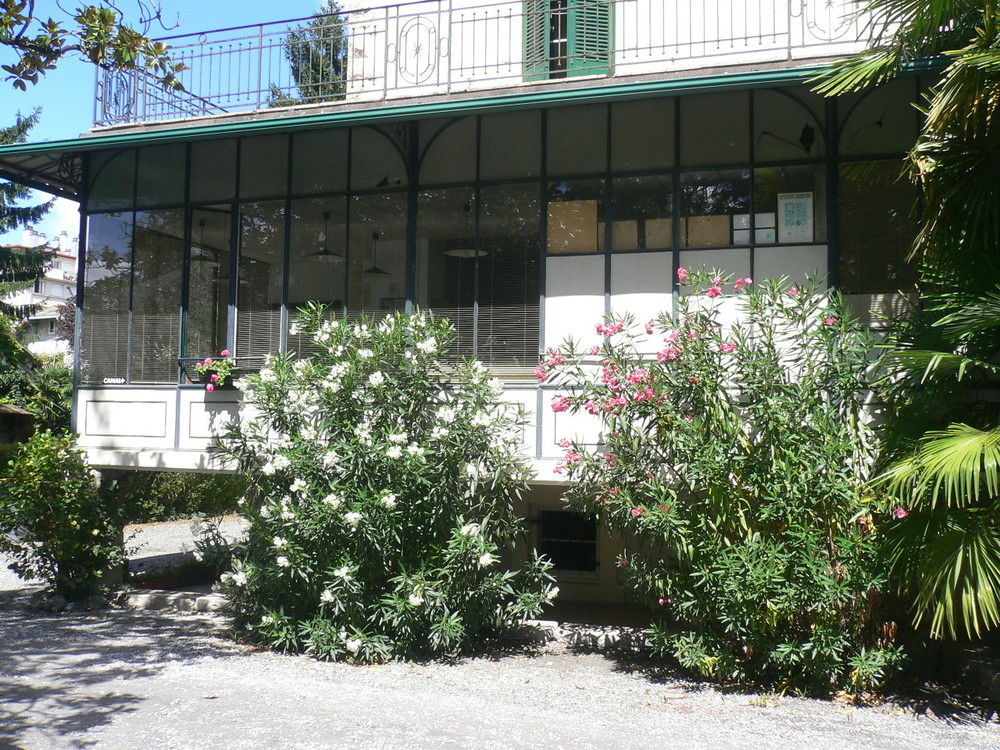 Hotel Montilleul - Villa Primrose Pau Exterior foto