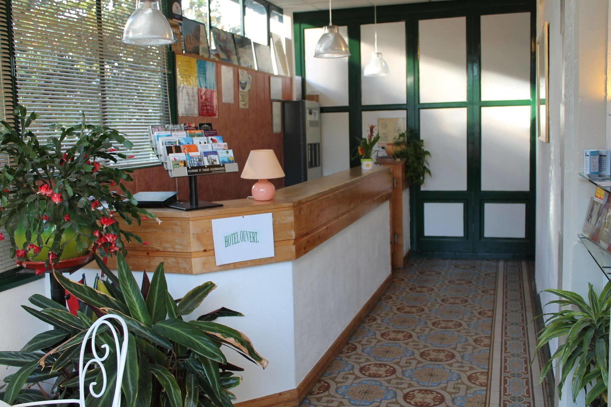 Hotel Montilleul - Villa Primrose Pau Exterior foto